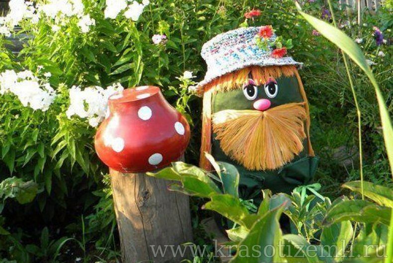 домовой из старого пня