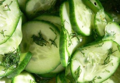 Заготовки на зиму: консервированные салаты из...